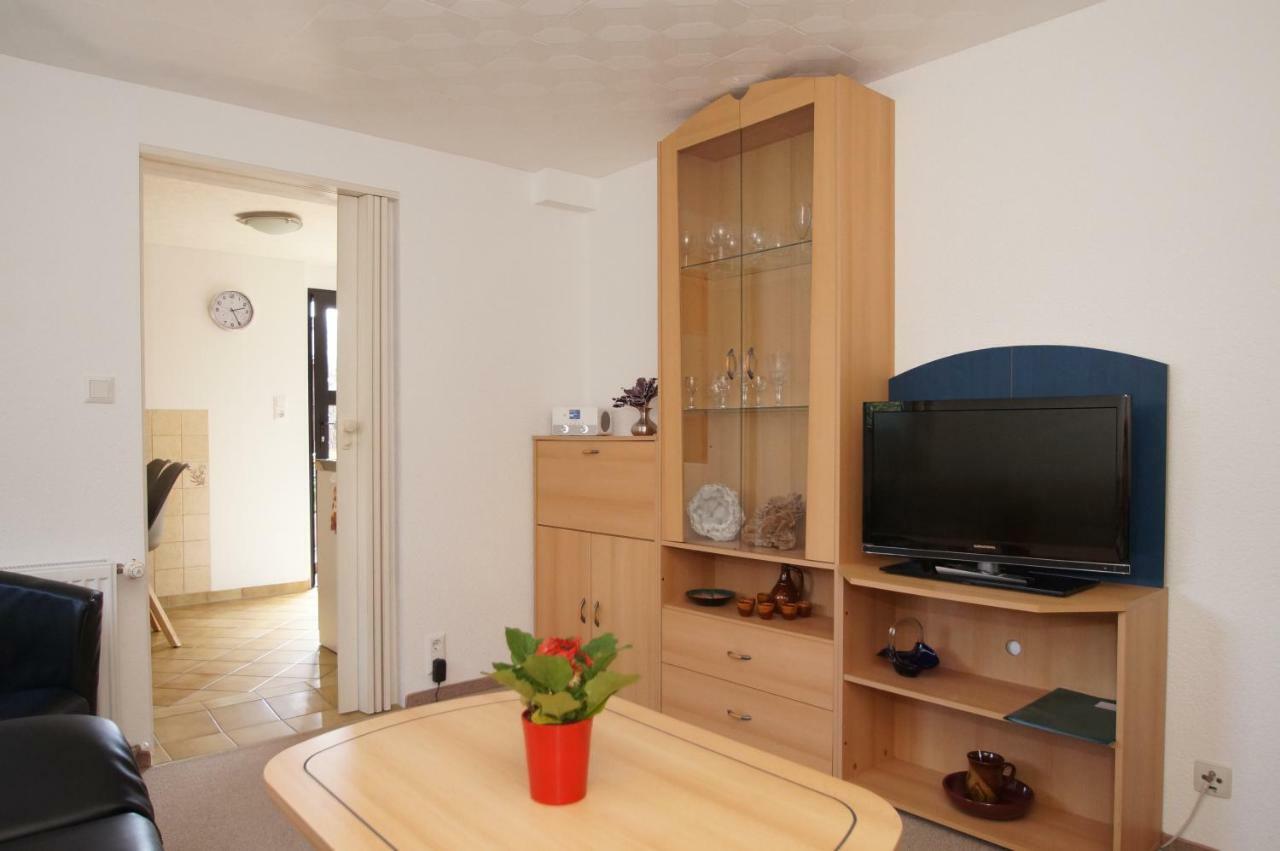 Ferienwohnung Schubert Sagard Dış mekan fotoğraf